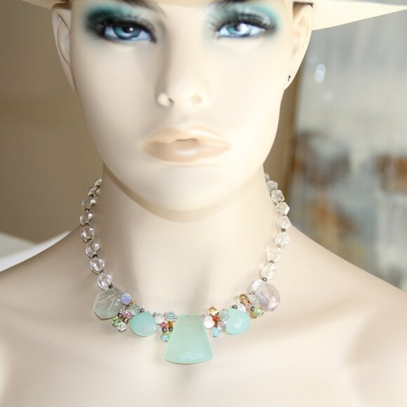 Chalcedony, Milky Quartz, Clear Quartz and Crystal Necklace. Gorgeous - Picture 2 of 13